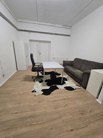 Gym in 3 BHK Apartment at Saket – for Rent