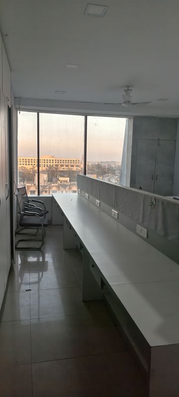 Office Space For Rent in Telibandha