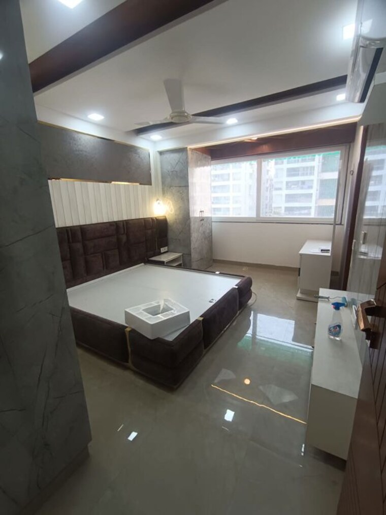 Master Bedroom, sector 11 dwarka 5 Bedroom 2500 Sq.Ft. Apartment In Sector 11 Dwarka Delhi 9994451