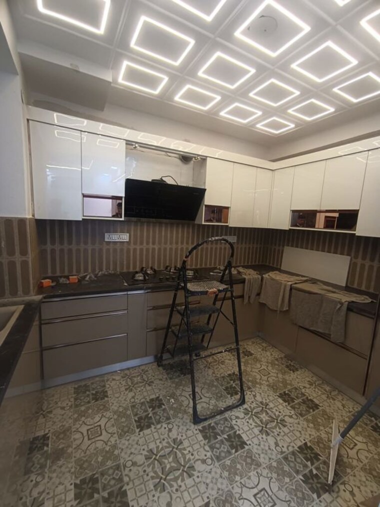 Kitchen, sector 11 dwarka 5 Bedroom 2500 Sq.Ft. Apartment In Sector 11 Dwarka Delhi 9994451