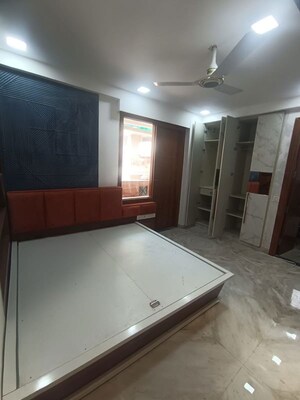 Bedroom in 5 BHK Apartment at Sector 11 Dwarka – for Rent
