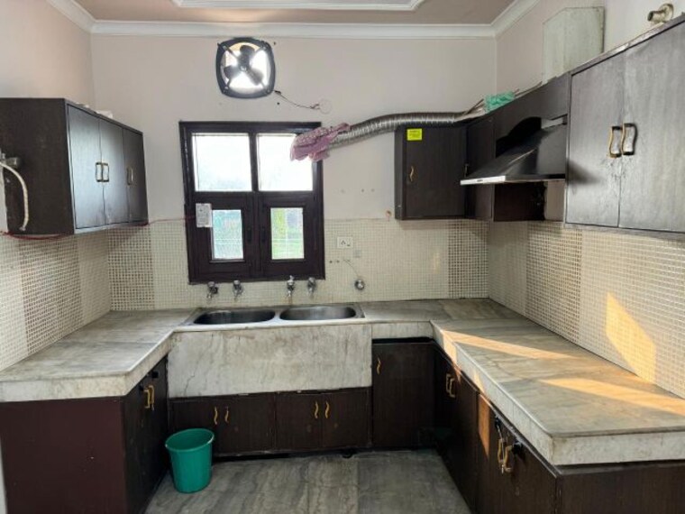 Kitchen, sector 22 2 Bedroom 1800 Sq.Ft. Builder Floor In Sector 22 Chandigarh 9994474