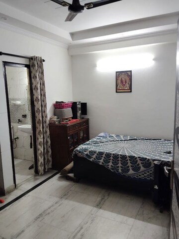 Bedroom in 4 BHK Apartment at Sector 19b Dwarka – for Rent