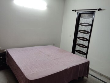 Bedroom in 4 BHK Apartment at Sector 19b Dwarka – for Rent