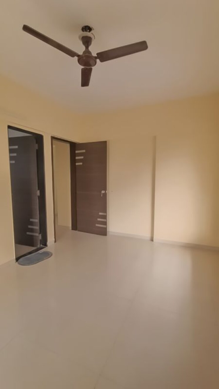 Room, gk-vedanta 3 Bedroom 1100 Sq.Ft. Apartment In Wakad Pune 9994509