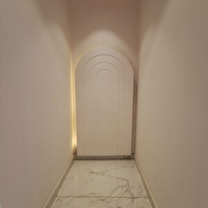 Building Lobby in 3 BHK Builder Floor at Sector 21 – for Rent