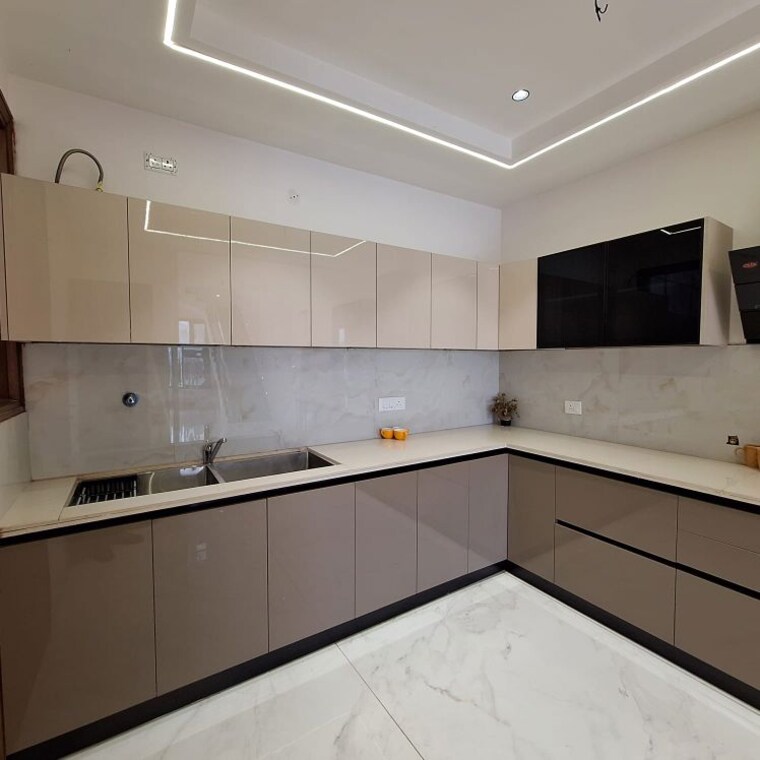 Kitchen, sector 21 3 Bedroom 2600 Sq.Ft. Builder Floor In Sector 21 Chandigarh 9994513