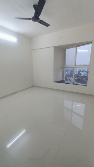 Room in 3 BHK Apartment at Pride Purple Park Titan, Hinjewadi – for Rent