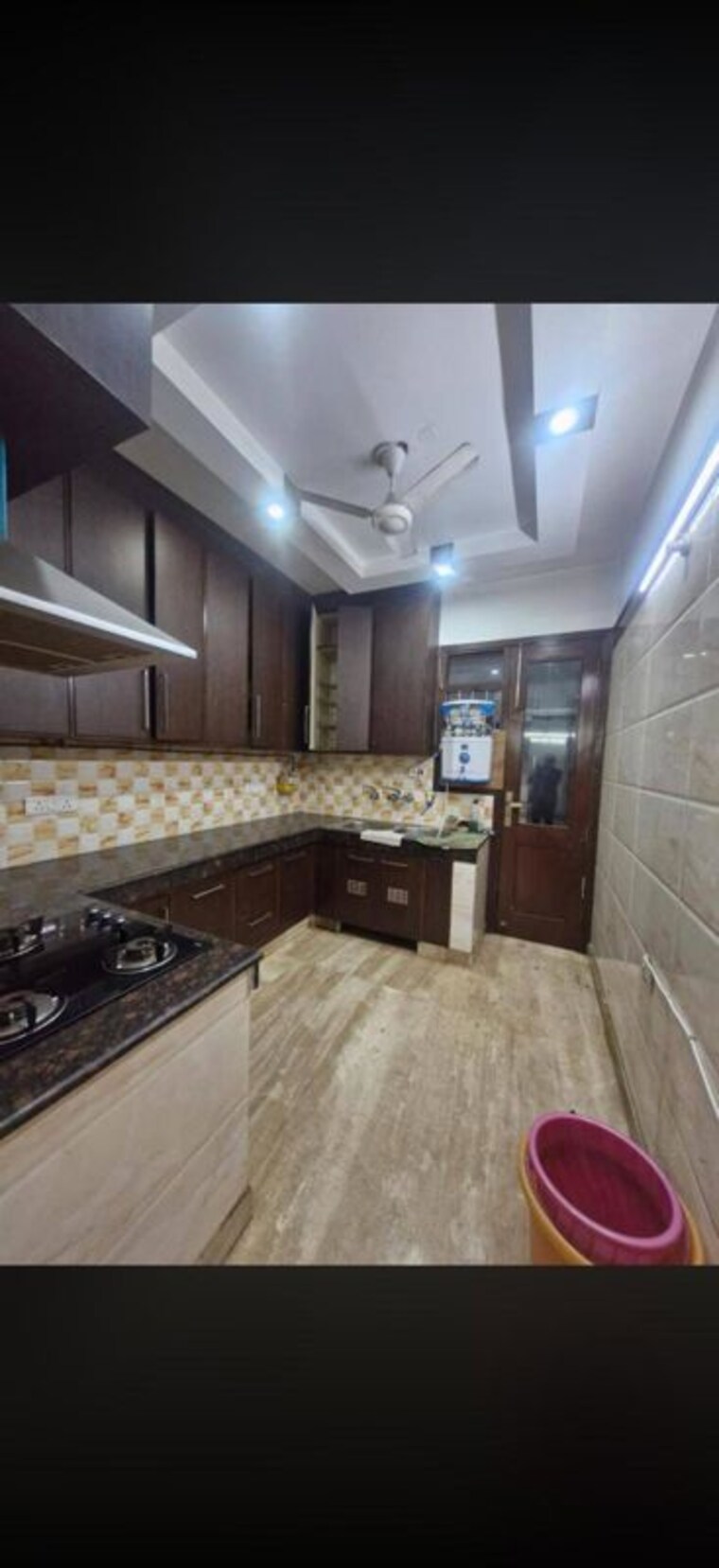 Kitchen, kalkaji 3 Bedroom 200 Sq.Yd. Builder Floor In Kalkaji Delhi 9994540