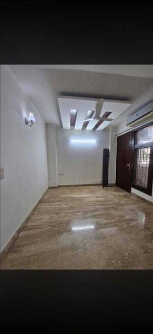 3 BHK Builder Floor For Rent in Kalkaji
