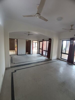 3 BHK Apartment For Rent in Sector 3 Dwarka