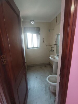 Bathroom in 3 BHK Apartment at Sector 3 Dwarka – for Rent