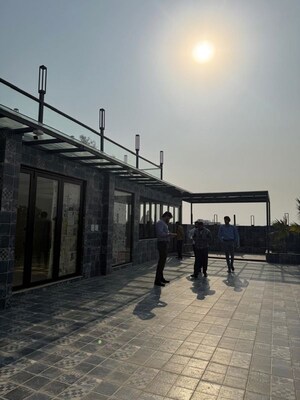 Terrace in 5 BHK Builder Floor at Kailash Colony – for Sale