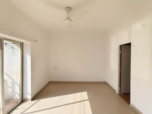 Room in 1 BHK Apartment at Mantri Kinara, Bopodi – for Sale