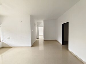 Room in 1 BHK Apartment at Mantri Kinara, Bopodi – for Sale