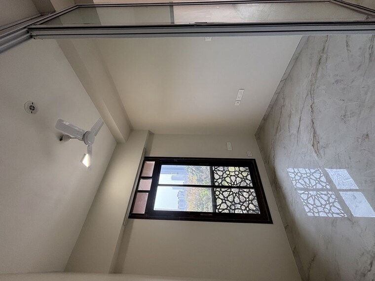 undefined, adani-ten-bkc 2 Bedroom 850 Sq.Ft. Apartment In Bandra East Mumbai 9994568