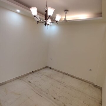 Room in 2 BHK Builder Floor at Malviya Nagar – for Rent