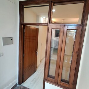 Room in 2 BHK Builder Floor at Malviya Nagar – for Rent