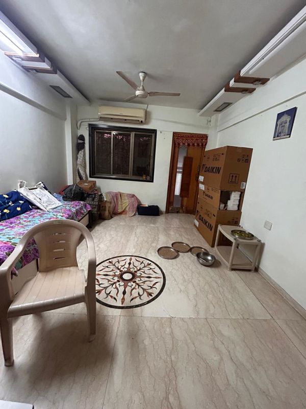 2 BHK + Pooja Room Apartment For Rent in Narayan Niwas Vile Parle East