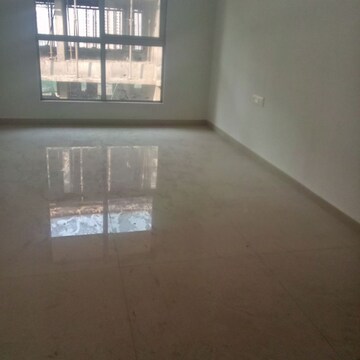 Room in 1 BHK Apartment at Sushanku Avenue 36, Goregaon West – for Rent