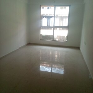 Room in 1 BHK Apartment at Sushanku Avenue 36, Goregaon West – for Rent