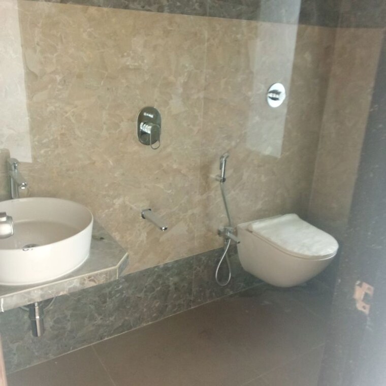 Bathroom, shree-hari-enclave 1 Bedroom 419 Sq.Ft. Apartment In Goregaon West Mumbai 9994609
