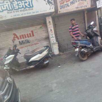 Parking in  Shop at Jaykar Smruti, Aarey Road – for Rent