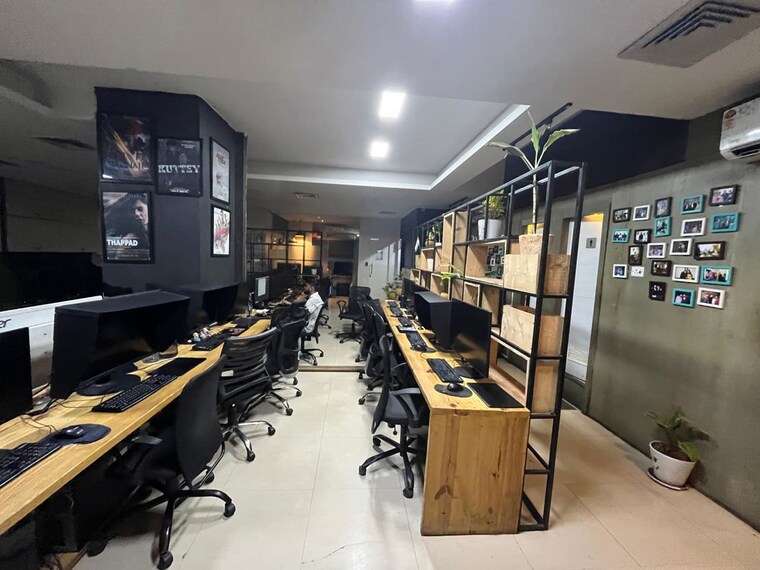 Team Area, morya-landmark-2 Commercial Office Space 2100 Sq.Ft. In Andheri West Mumbai 9994642