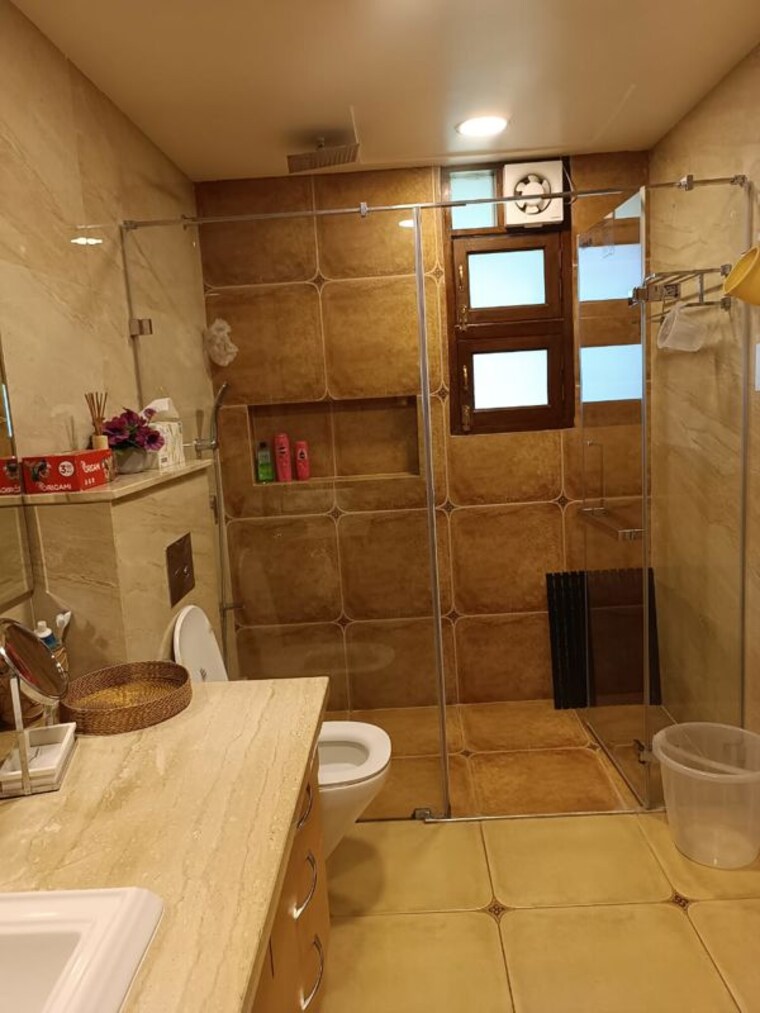 Bathroom, sterling-brunton 4 Bedroom 6000 Sq.Ft. Penthouse In Mg Road Bangalore 9623266