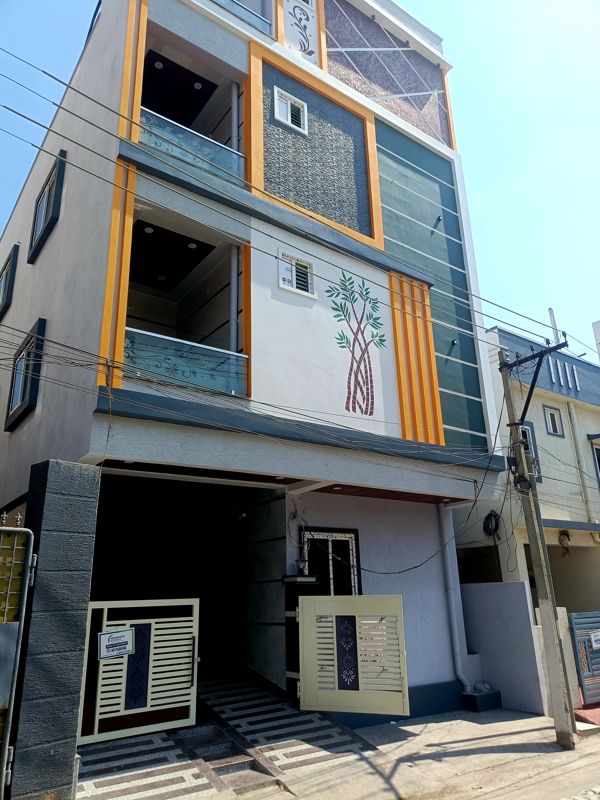 6 BHK + Pooja Room Independent House For Sale in Alwal