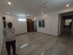 3 BHK + Extra Room Apartment For Rent in Queens Manor Apartment