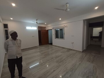 3 BHK Apartment For Rent in Queens Manor Apartment, Shivaji Nagar