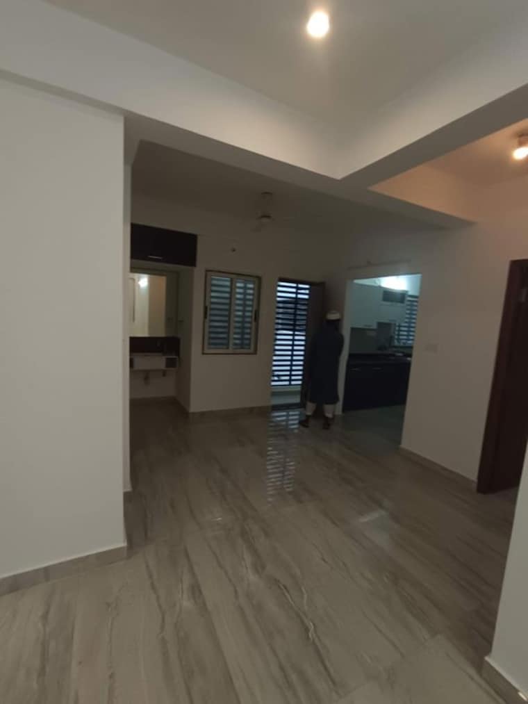 Room, queens-manor-apartment 3 Bedroom 2400 Sq.Ft. Apartment In Shivaji Nagar Bangalore 9613937