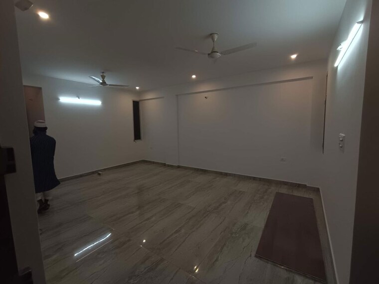 Room, queens-manor-apartment 3 Bedroom 2400 Sq.Ft. Apartment In Shivaji Nagar Bangalore 9613937