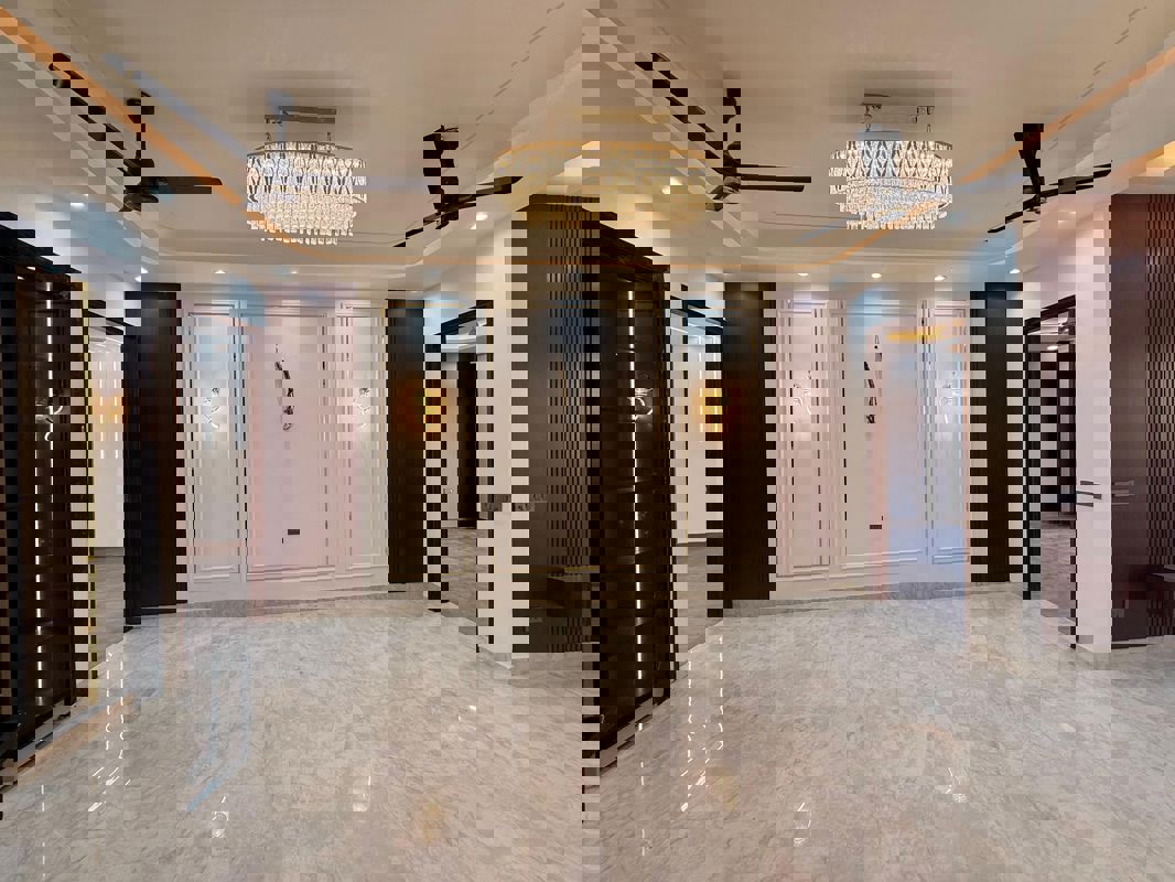 4 BHK + Servant Room,Study Room Apartment For Sale in Sare Home