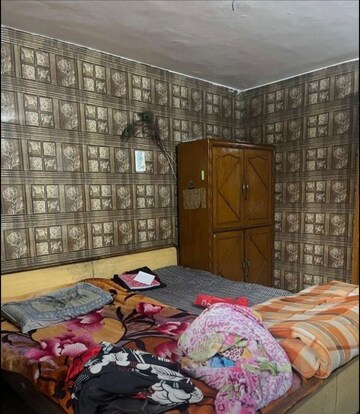 Bedroom in 1 BHK Builder Floor at Sector 22 – for Rent