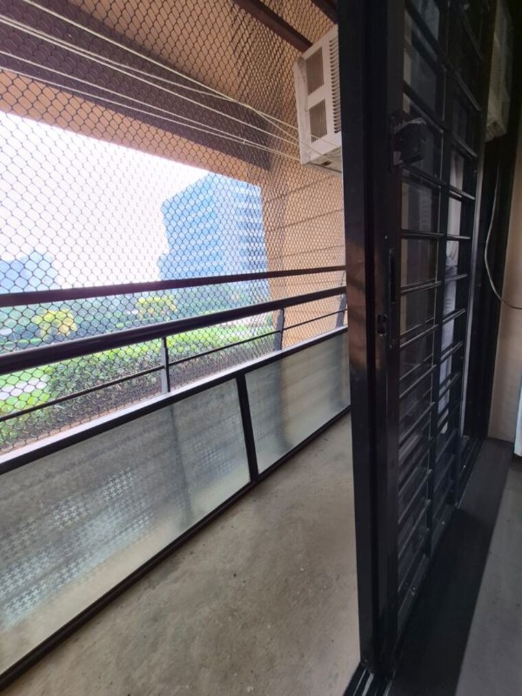 Balcony, raheja-interface-heights 3 Bedroom 1250 Sq.Ft. Apartment In Malad West Mumbai 9994788