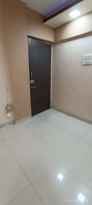 Room in 2 BHK Apartment at Nerul Sector 19 – for Sale