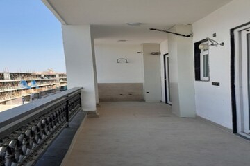 Balcony in 4 BHK Builder Floor at Sector 65 – for Sale