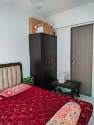 Bedroom in 1 BHK Apartment at Kannamwar Nagar – for Rent