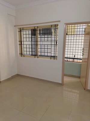 Room in 2 BHK Builder Floor at Btm Layout – for Rent