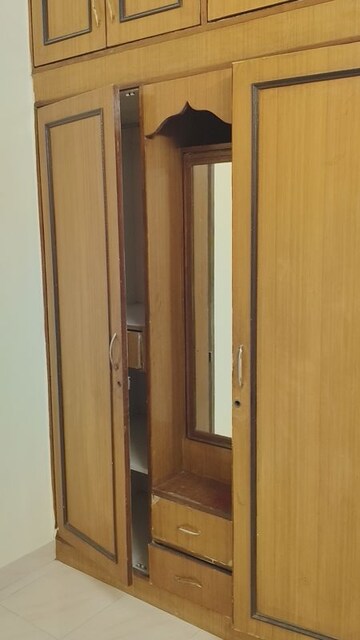 Room in 2 BHK Builder Floor at Btm Layout – for Rent