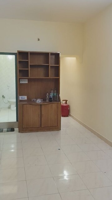 Furnished Amenities in 2 BHK Builder Floor at Btm Layout – for Rent