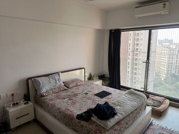 Bedroom in 2 BHK Apartment at Kanakia Silicon Valley, Powai – for Rent