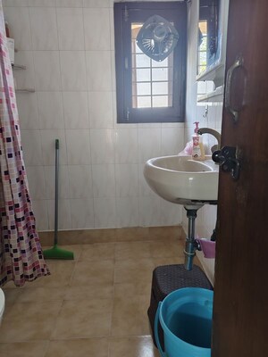 Bathroom in 3 BHK Apartment at Vasant Kunj – for Rent