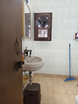 Attached Bathroom in 3 BHK Apartment at Vasant Kunj – for Rent