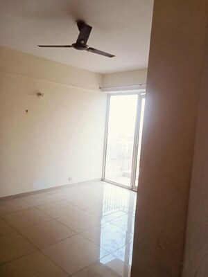 3 BHK Apartment For Rent in Wave Dream Homes, Wave City