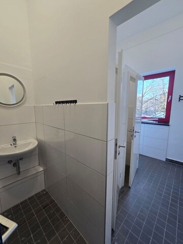 Bathroom in 2 BHK Apartment at East Of Kailash – for Rent