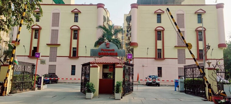 Exterior View, parsvnath-gardenia 3 Bedroom 1750 Sq.Ft. Apartment In Sector 61 Noida 9994858