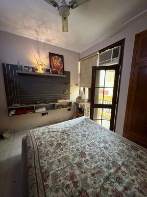 Bedroom in 3 BHK Apartment at Parsvnath Gardenia, Sector 61 – for Rent